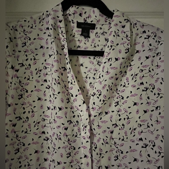 Collarless White Halogen Button Up Shirt with Purple Flowers - Picture 3 of 3